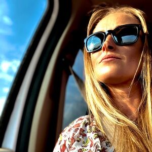 Meet your Posher, Julia